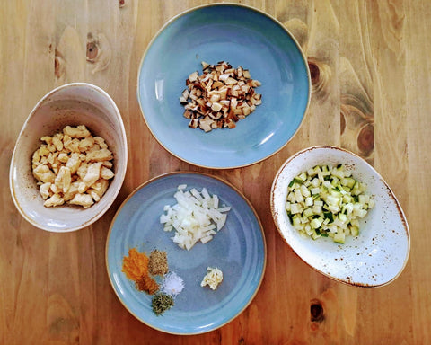 Kochbox - Arepas Coco-Curry Vegi - mit Kokosmilch-Curry, Gemüse und Soja