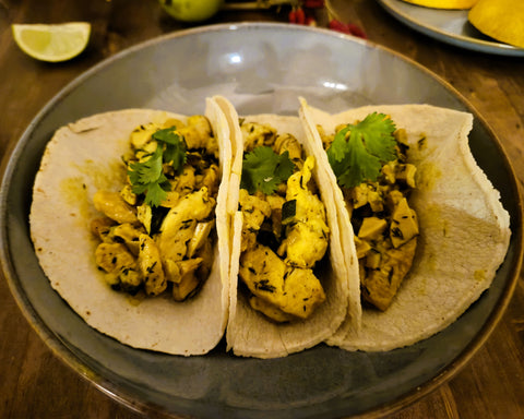 Kochbox - Tacos Coco-Curry Vegi - mit Kokosmilch-Curry, Gemüse und Soja